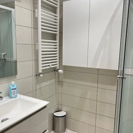 Amazing 2-room Penthouse Cityview W13 Бухарест