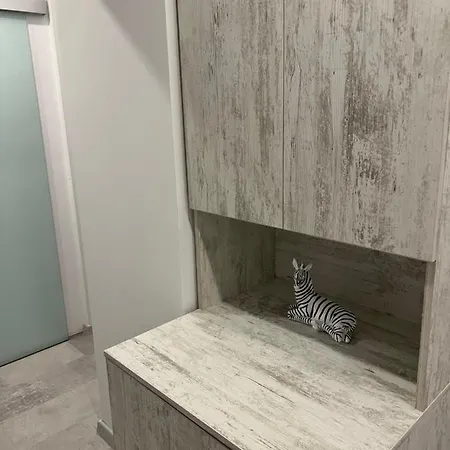 Amazing 2-room Penthouse Cityview W13