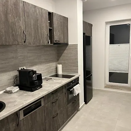 Apartamento Amazing 2-room Penthouse Cityview W13 *