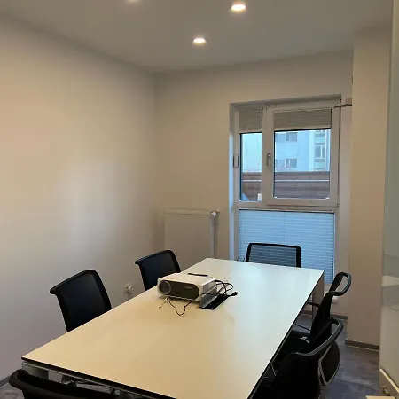 Amazing 2-room Penthouse Cityview W13 Apartamento Bucarest