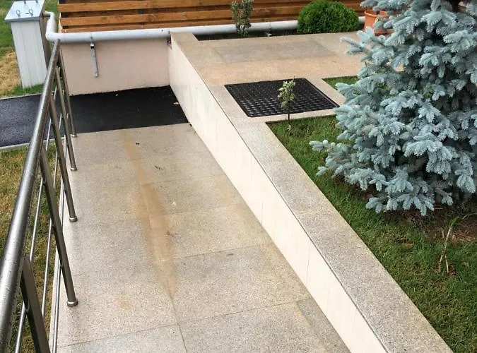 Amazing 2-room Penthouse Cityview W13 Bükreş