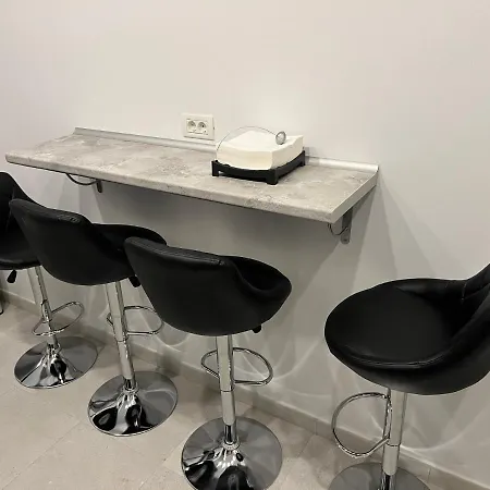 Amazing 2-room Penthouse Cityview W13 Апартаменты Бухарест