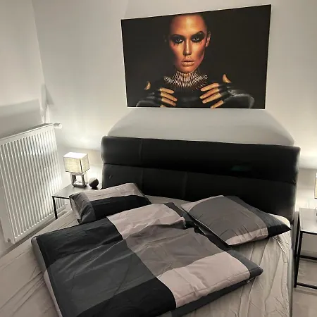 Amazing 2-room Penthouse Cityview W13