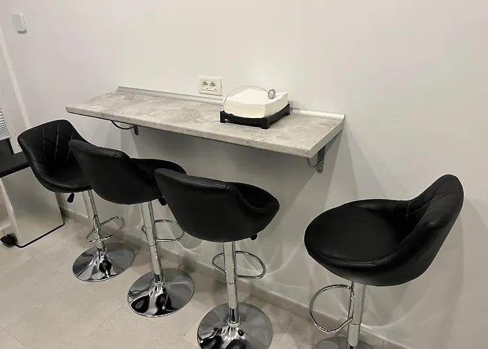 Amazing 2-room Penthouse Cityview W13 아파트 부쿠레슈티